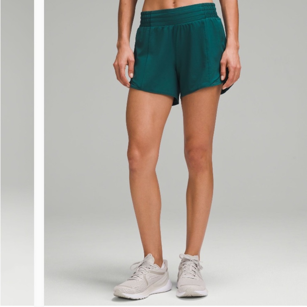 Lululemon Hotty Hot HR 4 inch Green Athletic Shorts - worn once